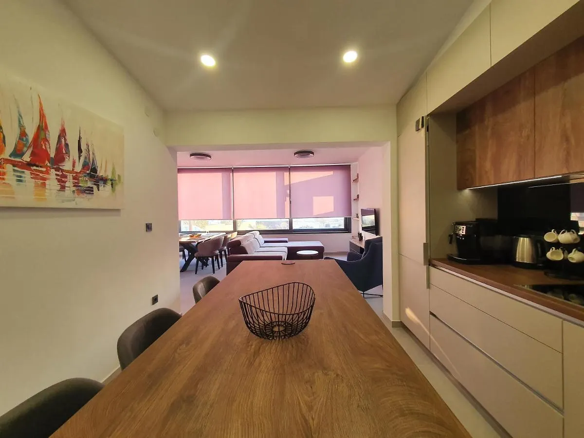 Holiday House Nataly Vir 0*,